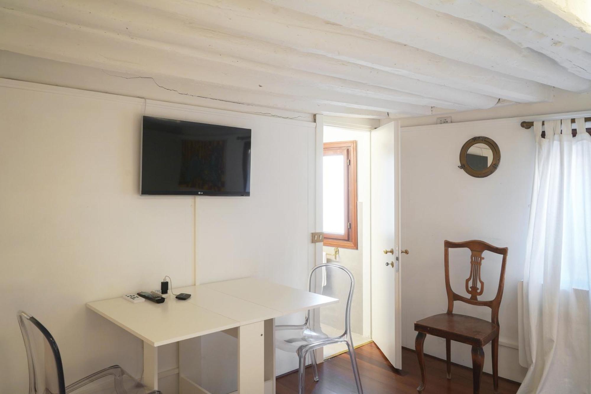 Super Central 1 Bedroom Apartment ヴェネツィア エクステリア 写真